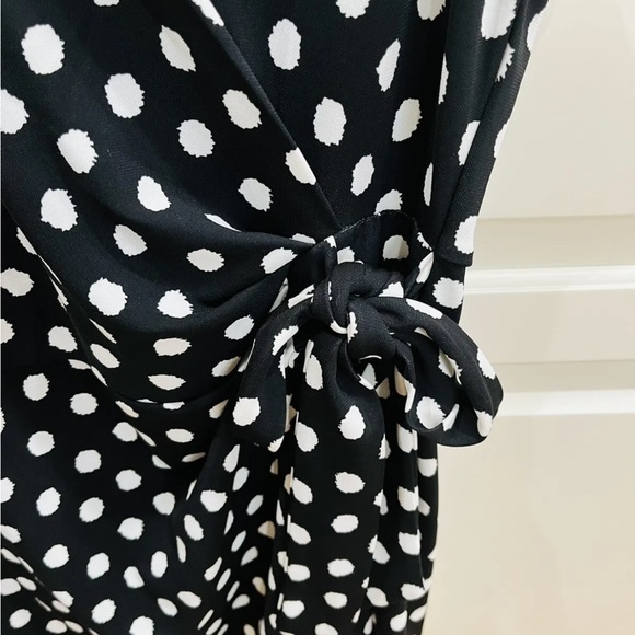 Talbots sleeveless sarong style polka dot dress - Picture 7 of 7